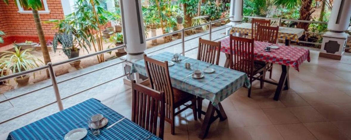 Village Inn Resort ネゴンボ エクステリア 写真