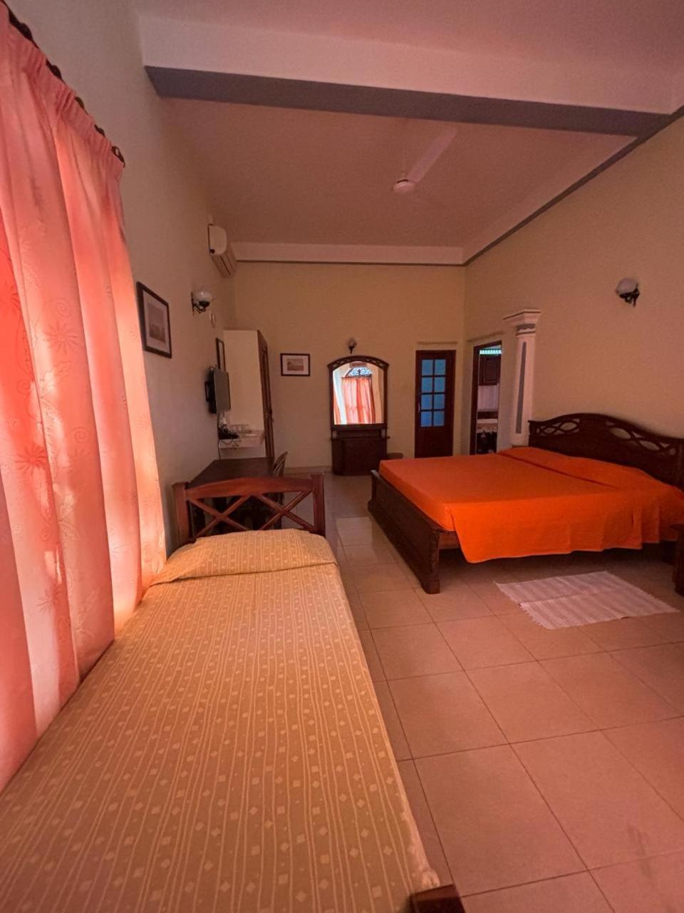 Village Inn Resort ネゴンボ 部屋 写真